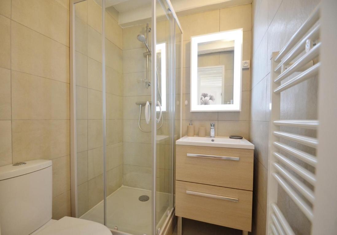 Apartament Le Petit France - Hyper Centre De Fontainebleau - Proche Insead Zewnętrze zdjęcie